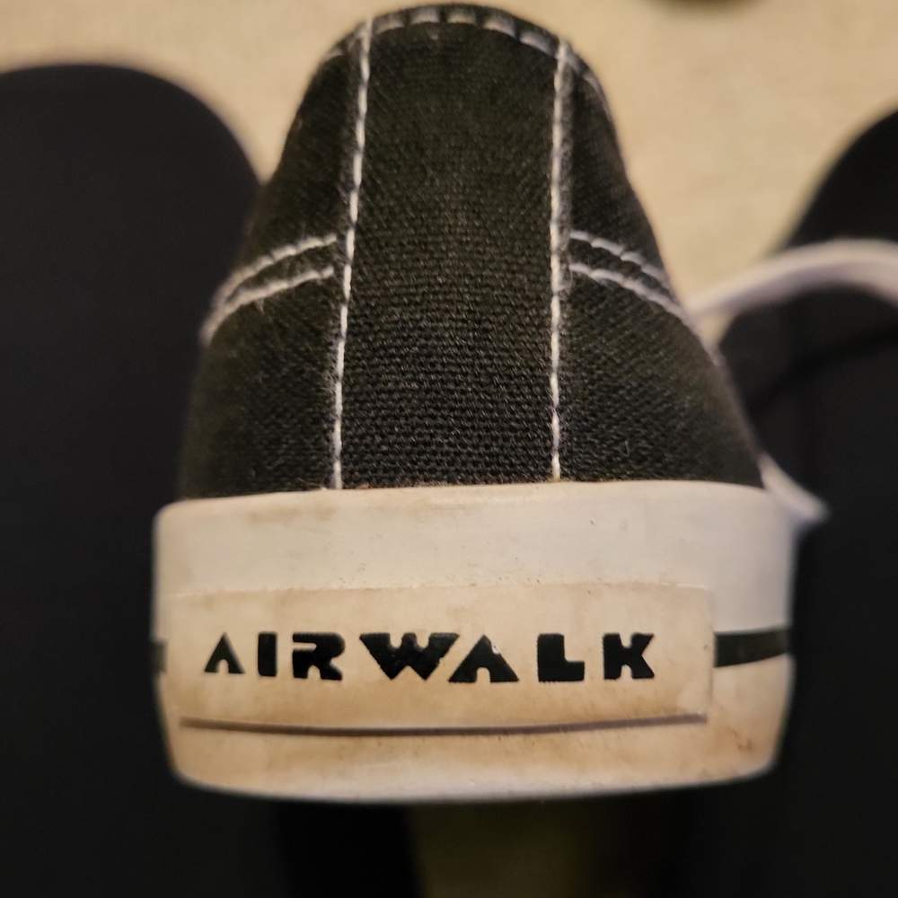 Airwalk Black Canvas Sneakers